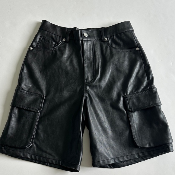 Fashion Nova Black Faux Leather Cargo Shorts - Picture 1 of 4